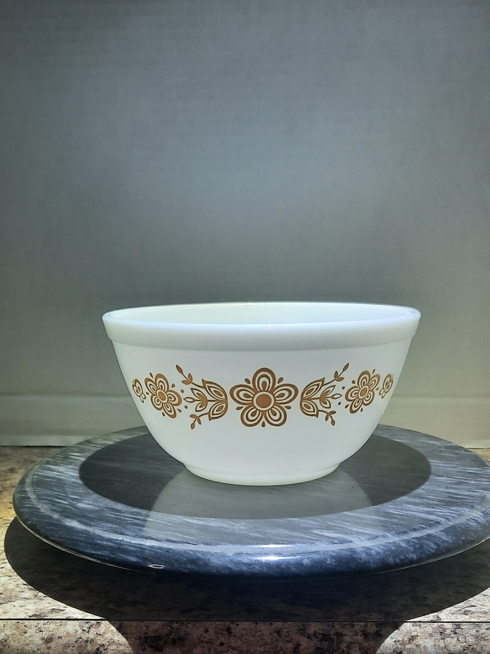 Pyrex Vintage Butterfly Gold 402 Mixing Bowl